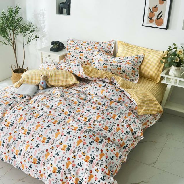 Bộ Chăn Ga Gối Bé Gấu Và Hoa Cotton Poly