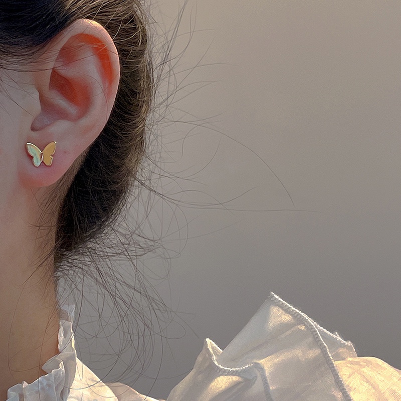 Bông Tai Dáng Dài Hình Bướm Đính Pha Lê Tua Rua Thiết Kế Độc Đáo