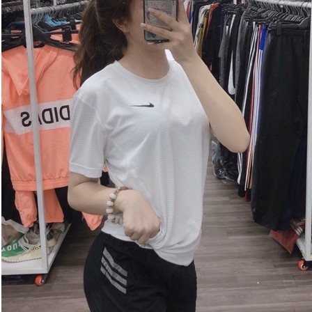 Áo thun nữ bigsize đơn giản dành cho chị em từ 65kg - 90kg đơn giản lại cực xinh