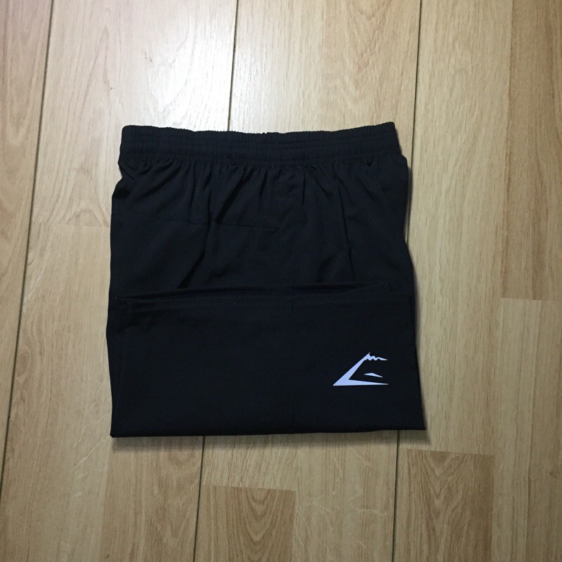 Quần đùi nam thể thao🎯 chất vải Co giãn ,mặc cực mát ,rất thoải mái shop cam kết chất lượng từng SP  (ảnh ,video thật) | BigBuy360 - bigbuy360.vn