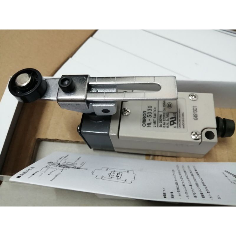 Công tắc hành trình HL-5030 omron HL 5030 5A 250vac
