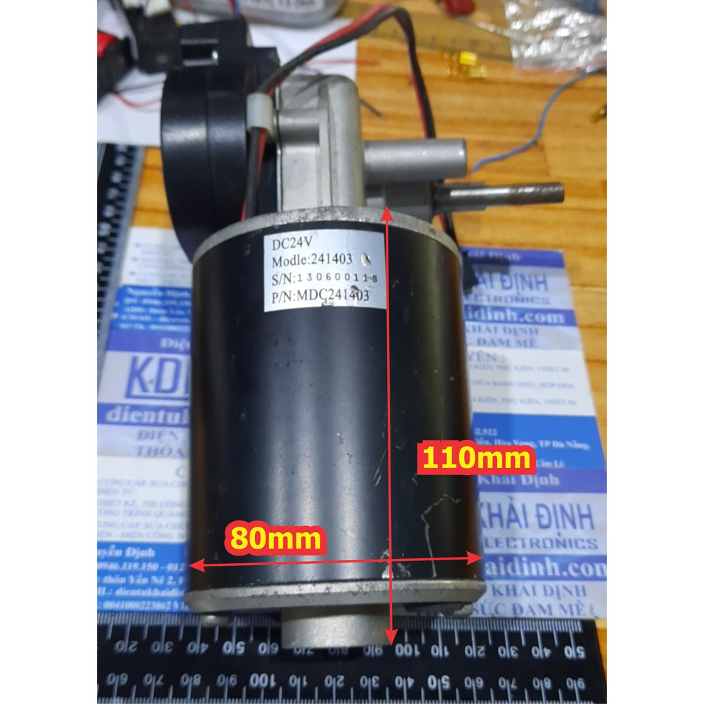 động cơ giảm tốc 12-35VDC 35-110RPM 100W cực mạnh kéo 100kg, nặng 1,9kg trục 10mm kde6847
