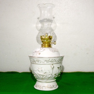 Đèn dầu hoa sen sứ trắng thờ cúng bàn thờ