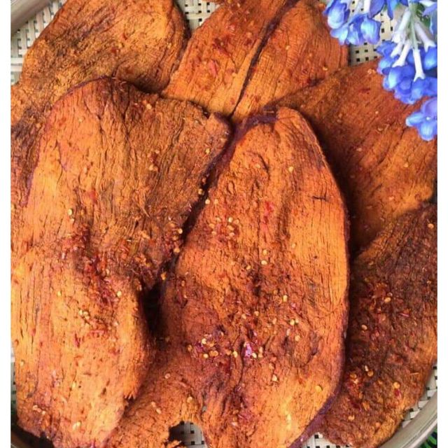 Khô bò miếng Đà Nẵng túi 500gr làm từ thịt bò núi ngon chuẩn vị nhà làm | BigBuy360 - bigbuy360.vn