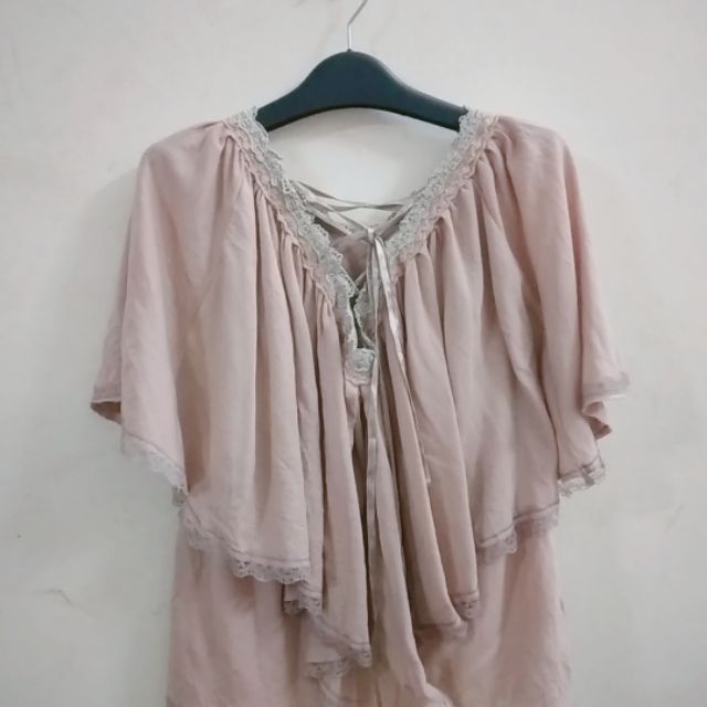 Hàng c thắm