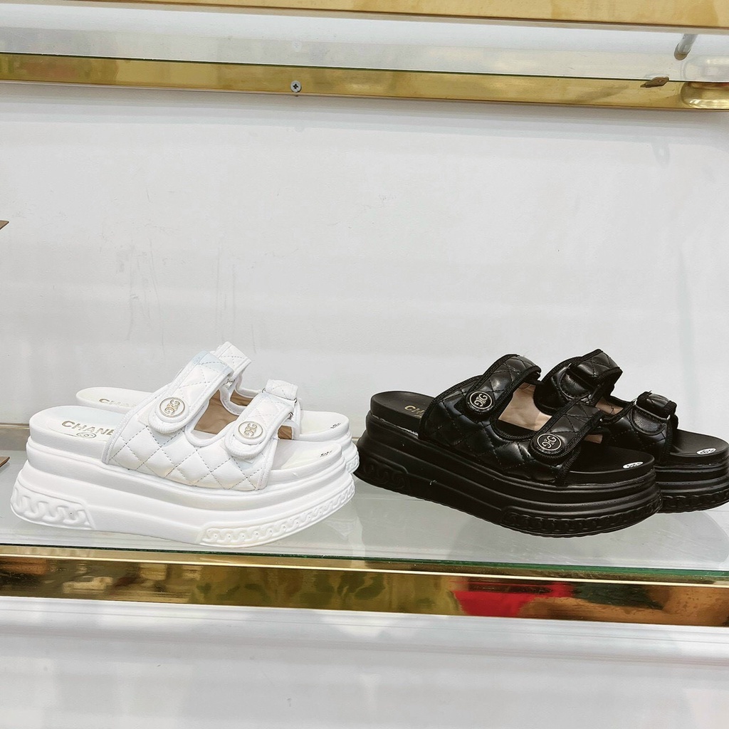 Dép lê 7cm xuồng nâng đế cực xinh mẫu siêu hot chât da xịn nhẹ cao cấp 2 màu trắng và đen