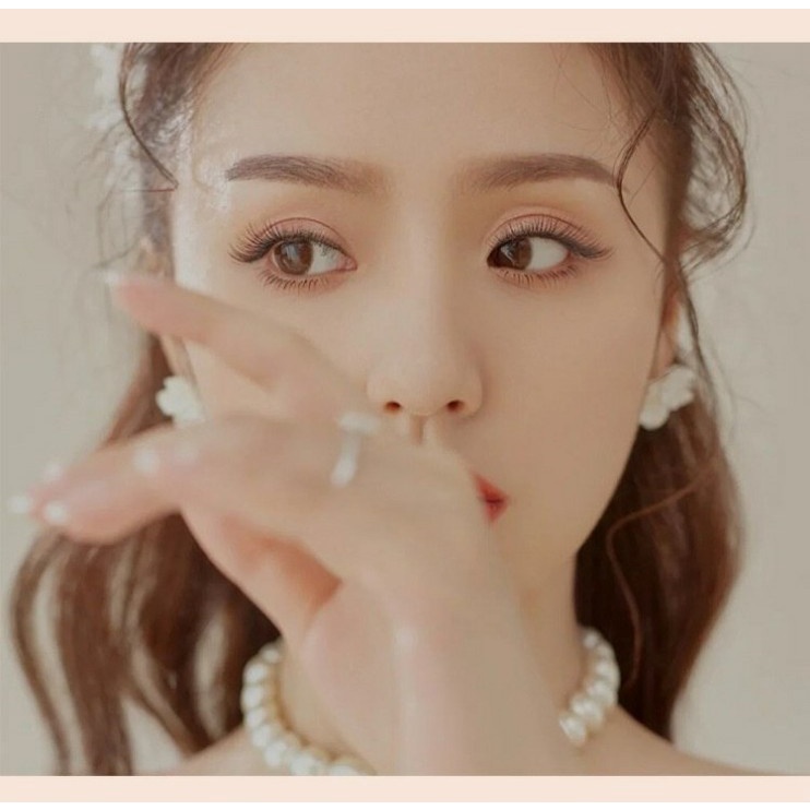 Mascara đầu mảnh chải mi trên và dưới cong dày tự nhiên GlamColour Lylya