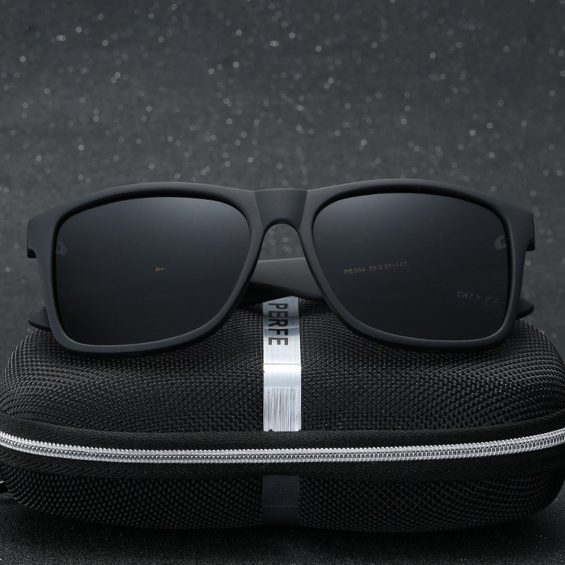 Kính mát phân cực thời trang Unisex PE304 - NVfashion | BigBuy360 - bigbuy360.vn