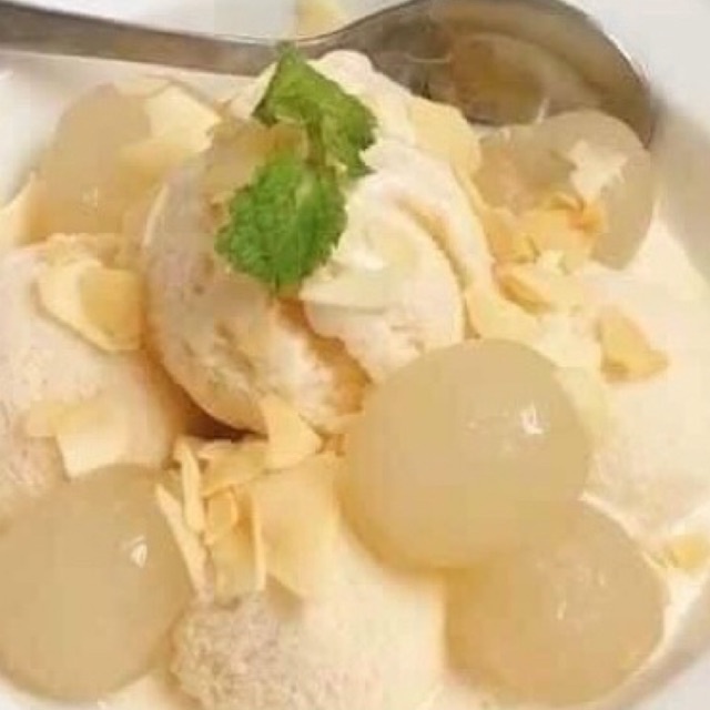 KEM NHÃN  - Kem ngọt vừa ,thơm  | hàng sẵn giao nhanhn
