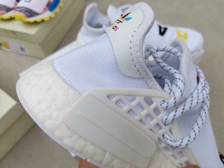 Giày sneaker human boost nmd! The best hu!