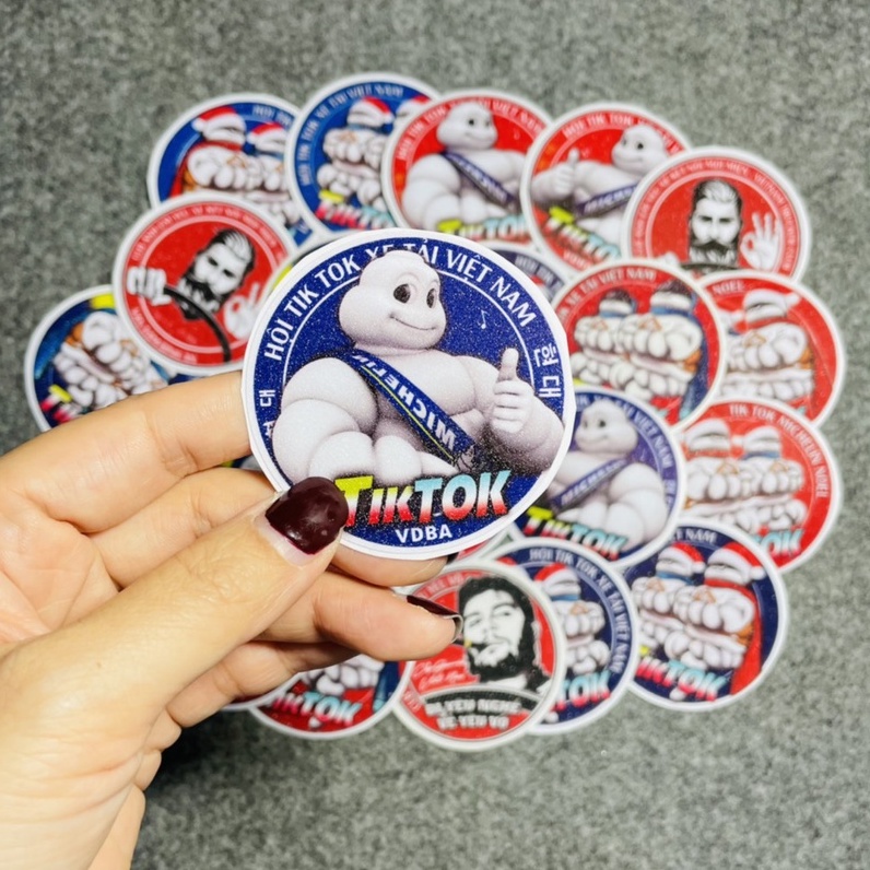 15 Tem nhỏ các Hình Ô tô - Xe tải - Con Ong - Michelin (Kích thước 5.5cm)