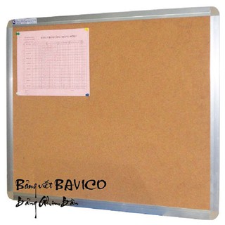 Bảng ghim bần khung nhôm KT 60 x 90cm. Giá: 593.000đ