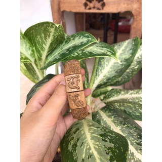 Vòng tay trầm hương trạm 12 con giáp  ( ảnh chụp thật)