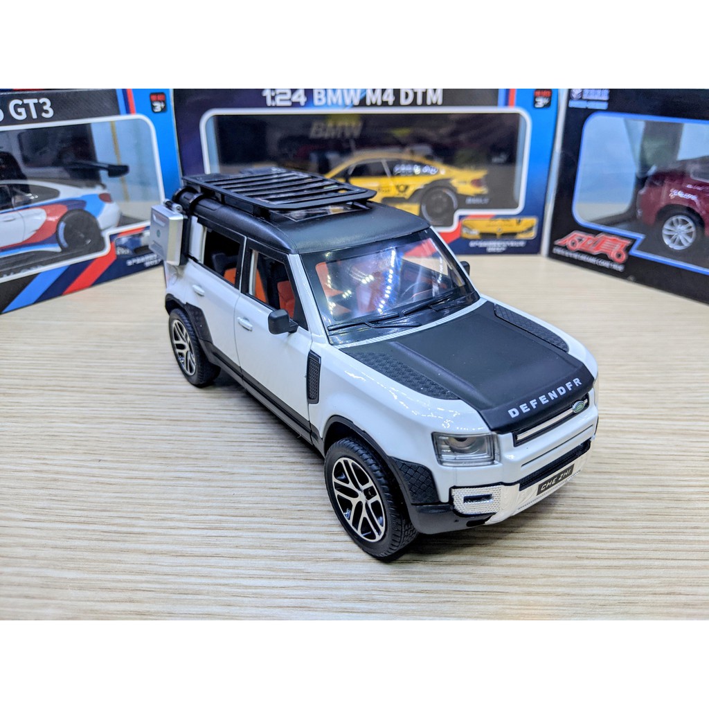 Xe mô hình Land Rover Defender Tỉ lệ 1:24