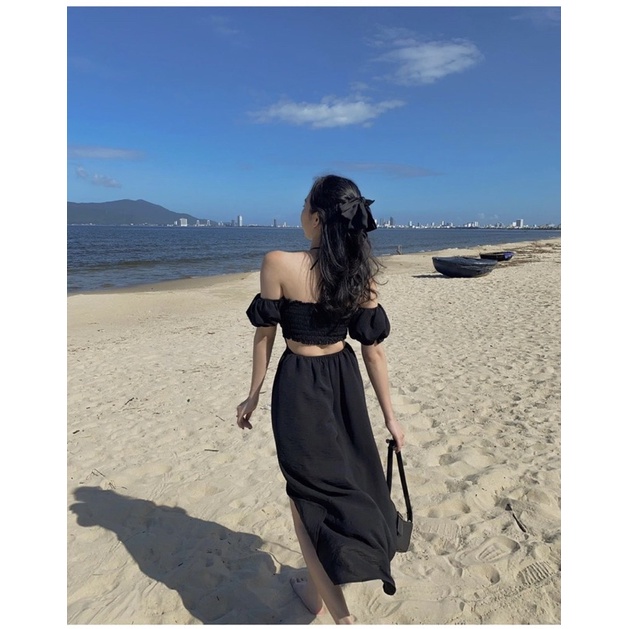 Đầm maxi nhún ngực xẻ đùi cut-out lưng - M446