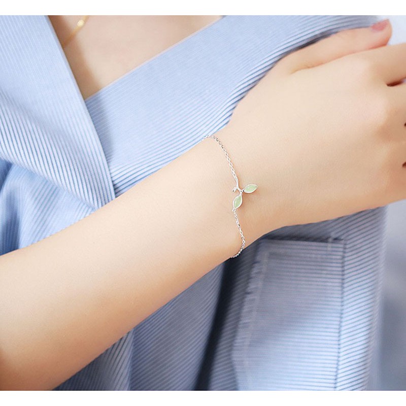 Vòng tay bạc có vật trang trí hình lá cây xinh xắn ANTA Jewelry - ATJ3593