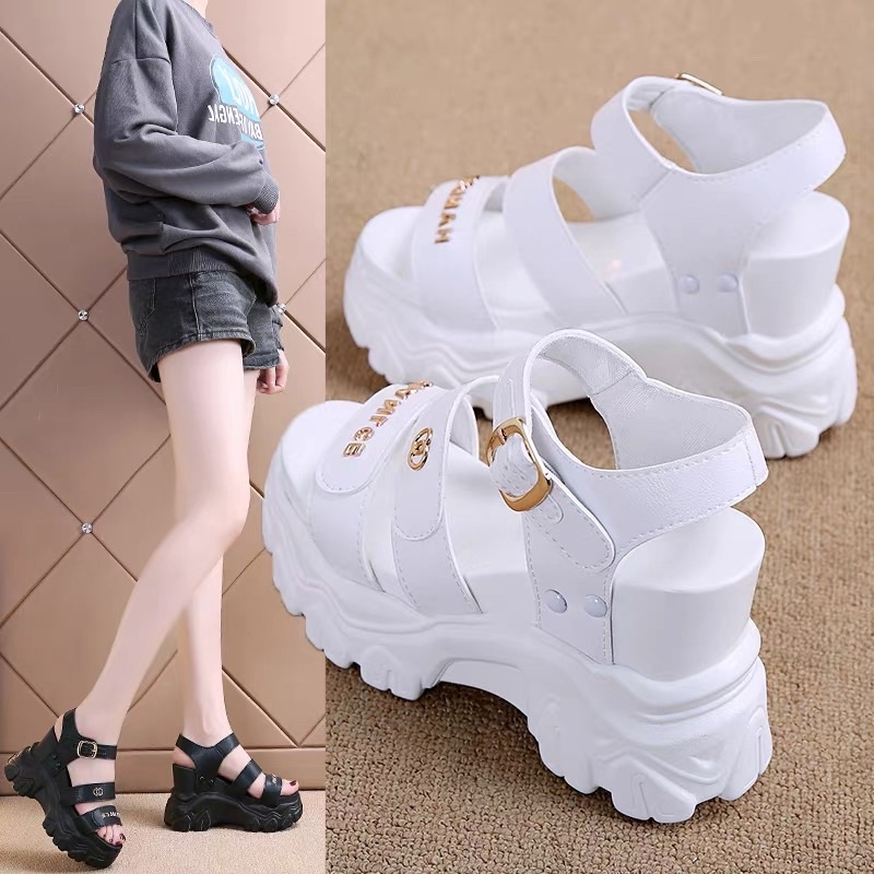 Sandal nư đế xuồng 11cm