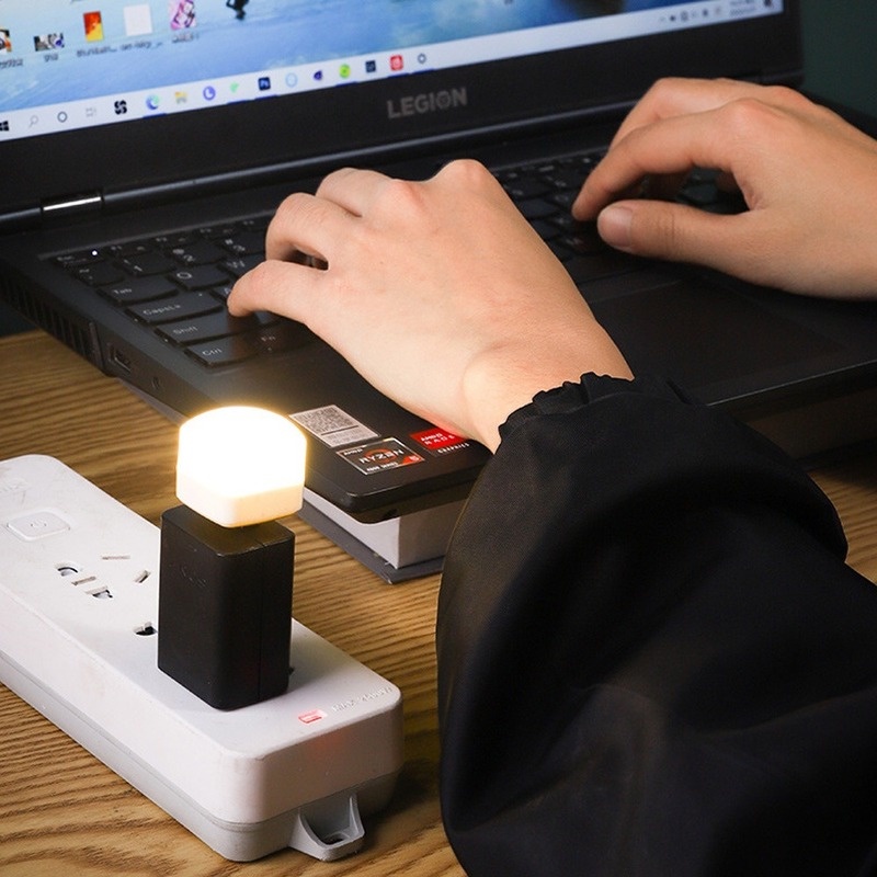 Đèn LED Đọc Sách Khẩn Cấp / Đi Du Lịch Sạc Cổng USB Tiện Dụng