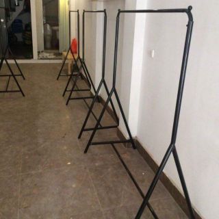 Giá/Kệ treo quần áo chữ Y, chất liệu sắt sơn tĩnh điện màu đen bóng, dài 1m2 - 1m5