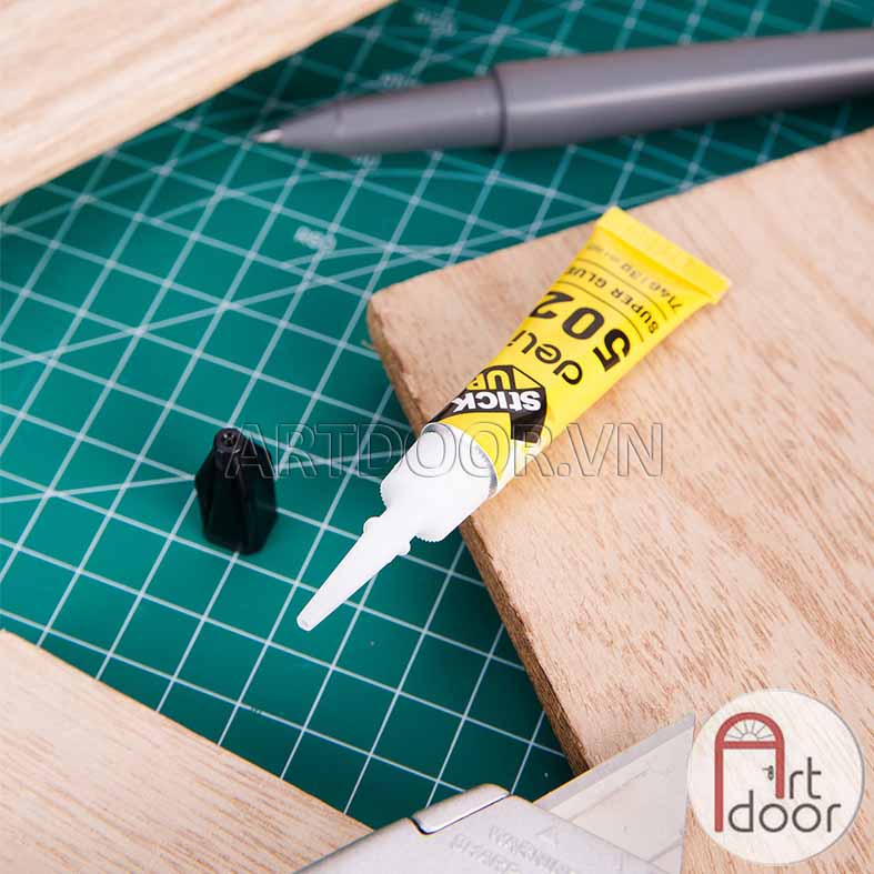 [ARTDOOR] Keo dán sắt DELI 502 làm thủ công (3g)