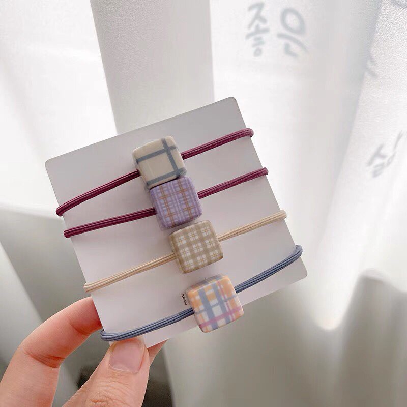 Cột tóc thun hình vuông caro Mua Tất (muatatshop)