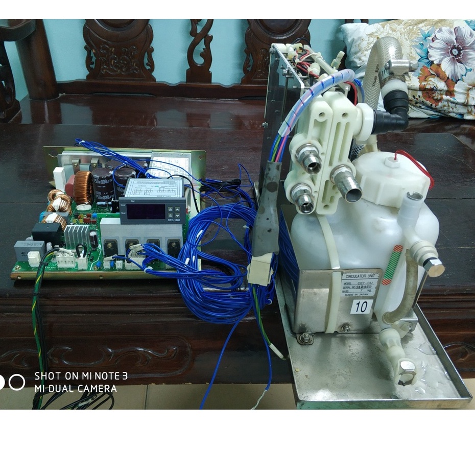 Combo Chiller, heater( máy làm lạnh, làm nóng nước) sử dụng sò nóng lạnh - Peltier, hàng IWAKI_Nhật 