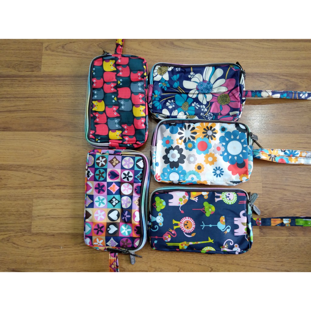 Ví họa tiết vải dù hiện đại | BigBuy360 - bigbuy360.vn