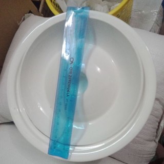 BỘ THỐ SỨ TRẮNG CÓ NẮP ĐẬY( gồm 1 bát ô tô và 1 nắp đậy)