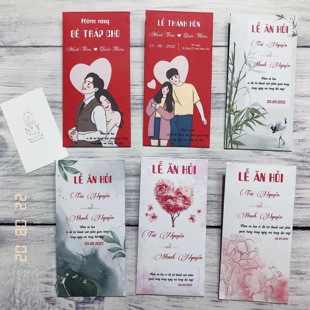 Bao lì xì đám cưới đẹp in tên dâu rể kèm lời cảm ơn đội bê tráp
