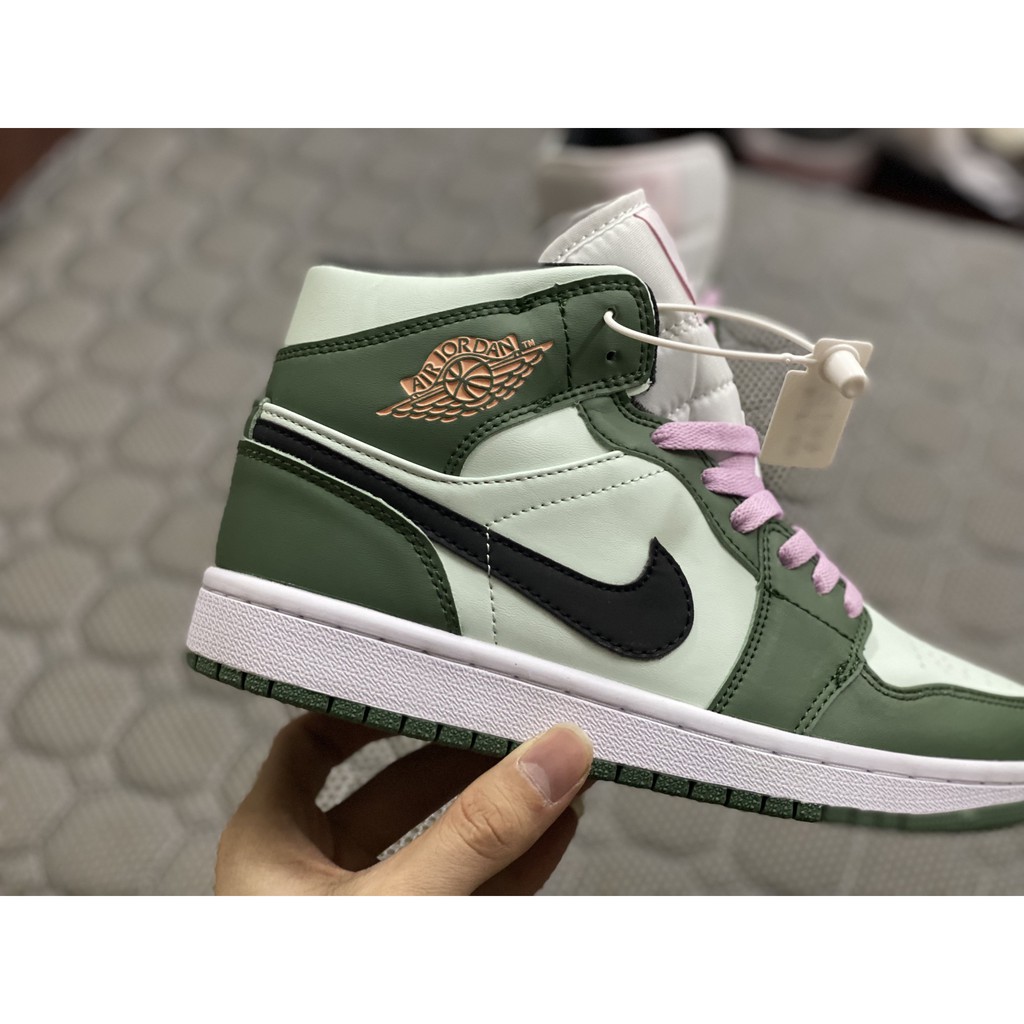 (Full Box + Phụ Kiện ) Giày Thể Thao Air Jordan 1 Mid SE Dutch Green - trà xanh Bản S.c | BigBuy360 - bigbuy360.vn