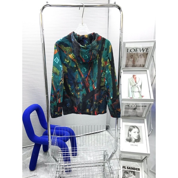 Áo khoác gió cho nam thương hiệu Louis Vuitton LV cao cấp màu loang nhiều kiểu