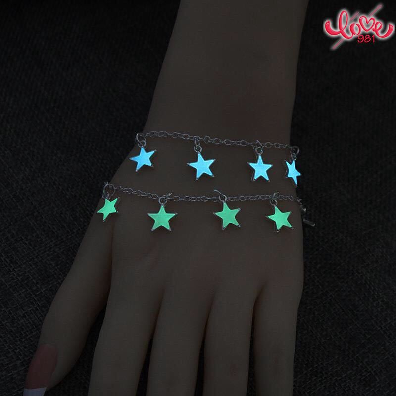 Lắc chân/ lắc tay phối mặt tua rua ngôi sao dạ quang xinh xắn cho bạn gái | BigBuy360 - bigbuy360.vn