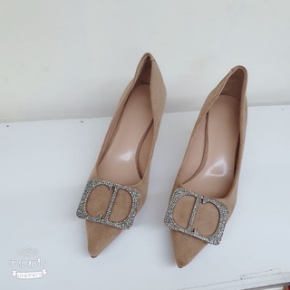 Giầy cao gót vâng bò