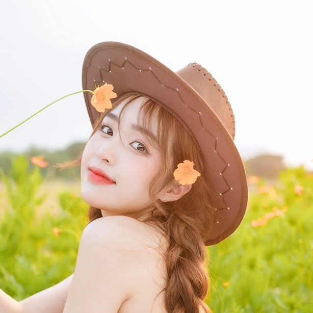 Mũ cao bồi da lộn nhiều màu