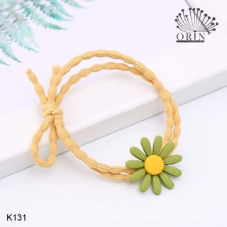Cột tóc xinh xắn cho bé gái