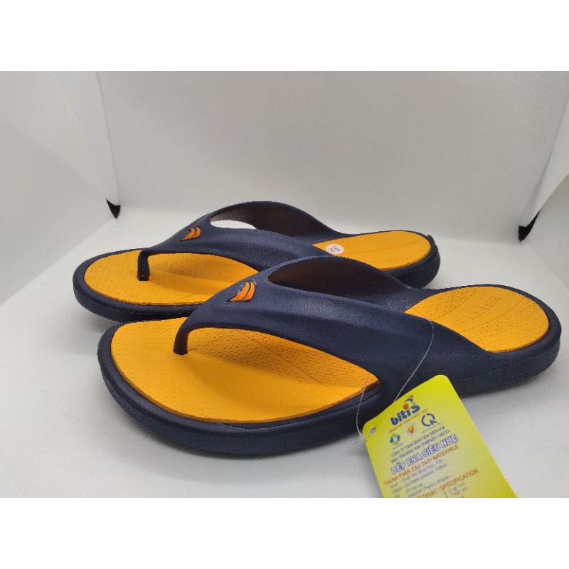 Dép xỏ ngón nam bền đẹp