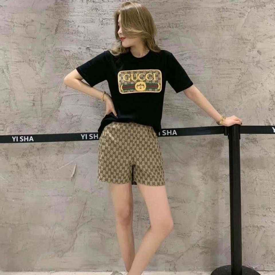Set Áo Thun Tay Ngắn Phối Quần short Lưng Thun Ống Rộng Thời Trang Hàn Quốc Cá Tính Cho Nữ