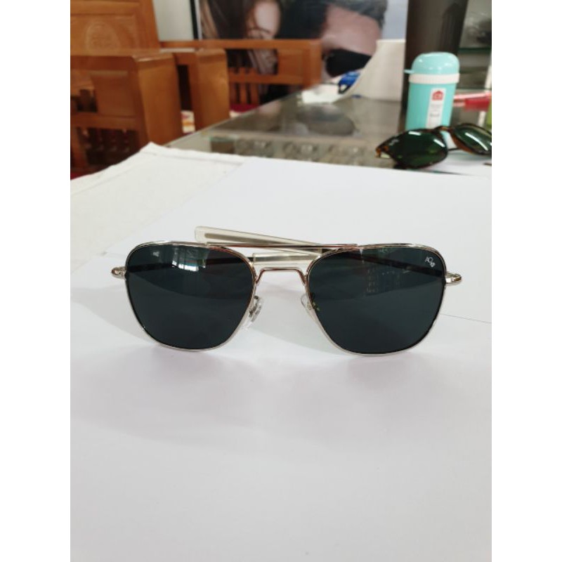 Kính hàng bãi cơn AO 20KGP của mỹ