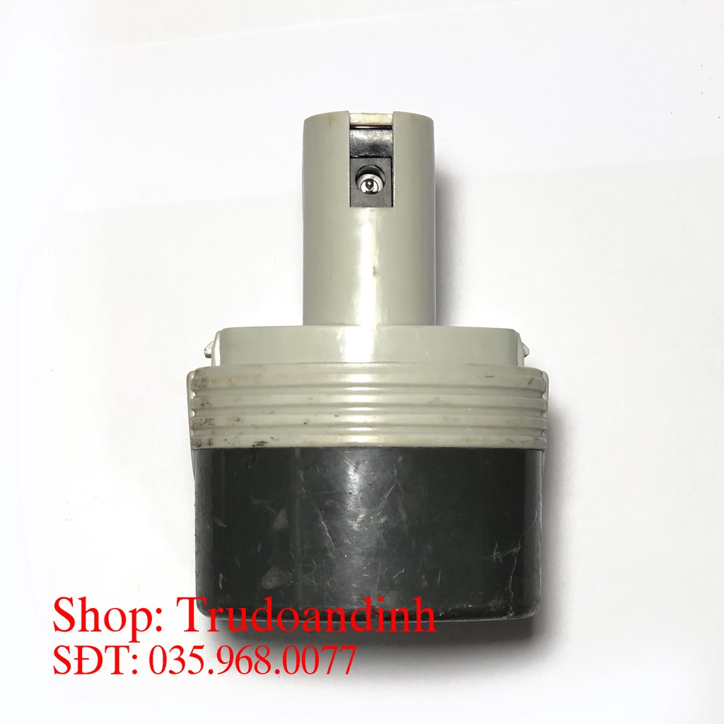 Pin RYOBI 12v 6cell dung lượng 4Ah - kèm Adapter 12v 2A có đèn led báo đầy