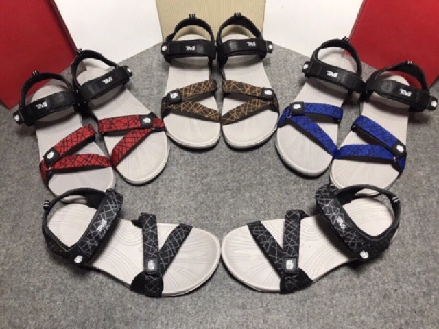 Sandal nam teva