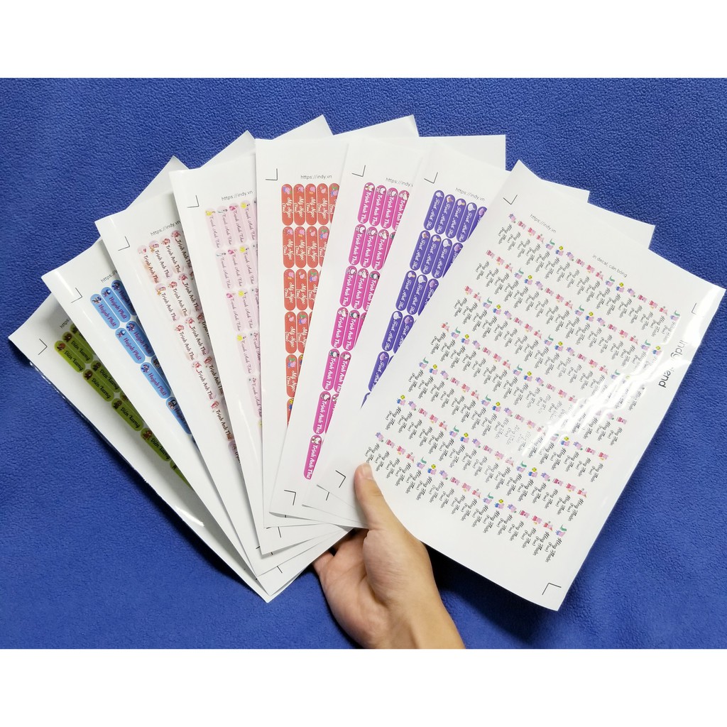 Sticker dán đồ dùng học tập in tên bé hình máy bay- set 119 stickers theo yêu cầu