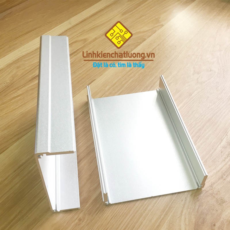 Hộp nhôm 150x105x55mm có tai