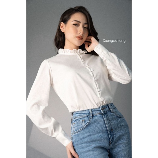 Áo sơ mi trắng cổ kẹp ren, hàng thiết kế chính hãng Xưởng Áo Trắng