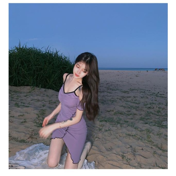 Đầm Hai Dây Trễ Vai Màu Tím Phong Cách Pháp Quyến Rũ