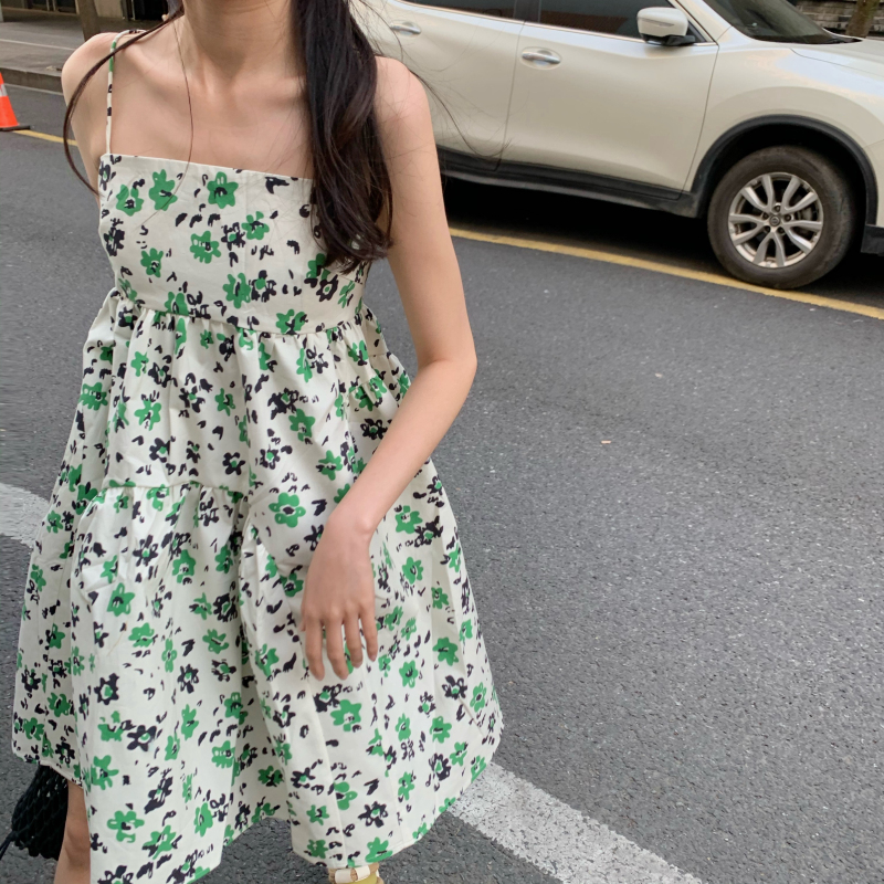 Đầm hai dây dáng chữ A họa tiết hoa xinh xắn thời trang cho nữ | BigBuy360 - bigbuy360.vn