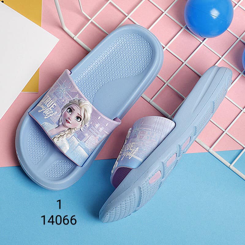 Dép lê bé gái quai ngang siêu nhẹ hình Elsa