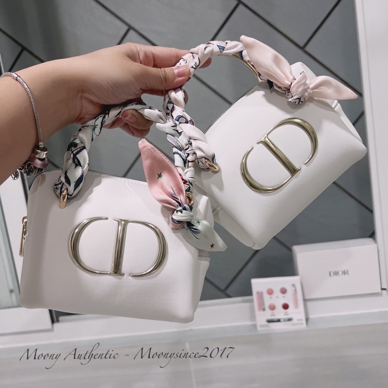 Ví pouch Dior gift trắng phối dây nơ siêu xinh