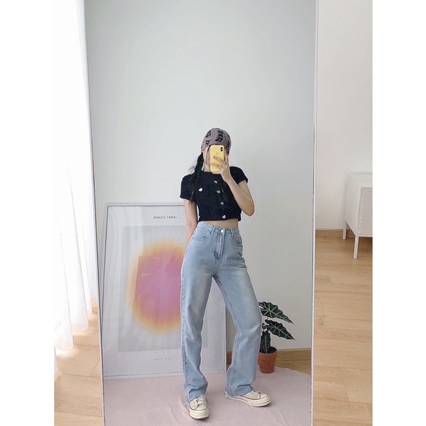 JANET STUDIO • Áo lông màu ĐEN nút trái tim