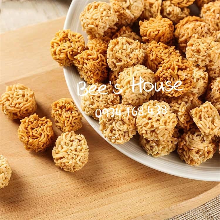 Snack mì gà cay Thái Lan | BigBuy360 - bigbuy360.vn