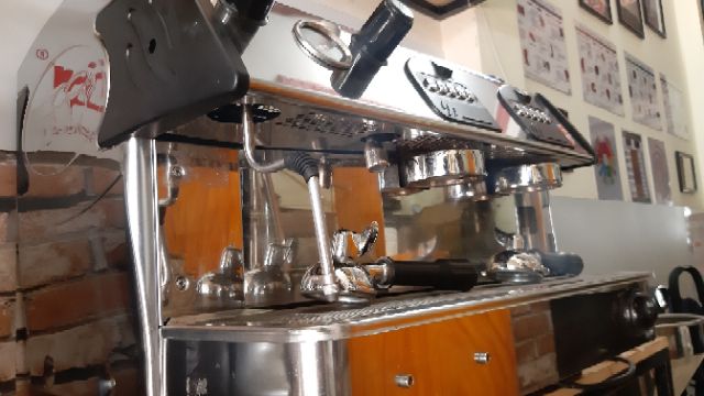 Máy pha cafe chuyên nghiệp expobar makus 2gruop, lắp đặt tận nơi..